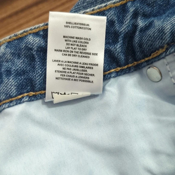 NWT Vigoss Straight Leg Light Wash Jeans, US 31 - Picture 4 of 5